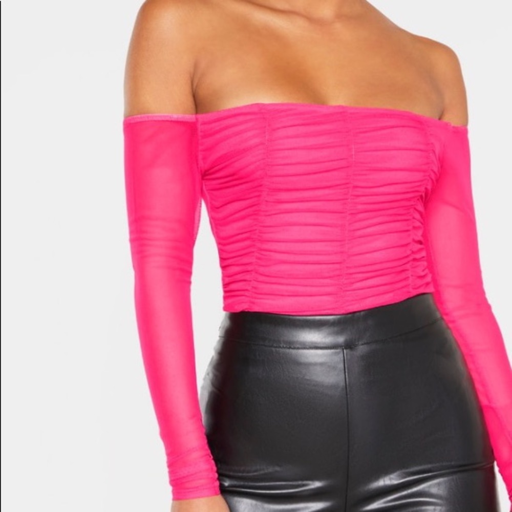 PrettyLittleThing NWT hot pink body suit size 4